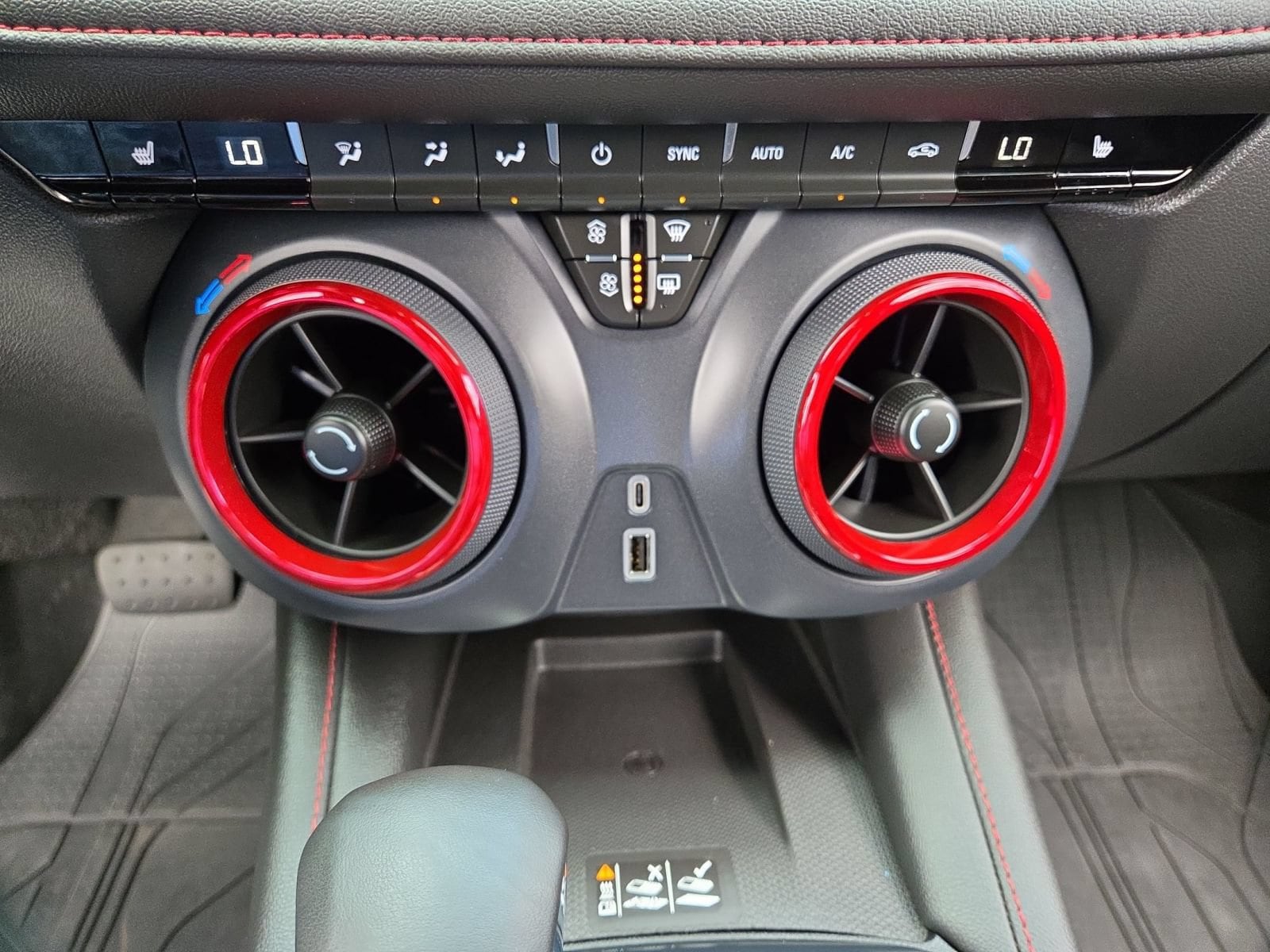 2025 Chevrolet Blazer RS - Photo 27