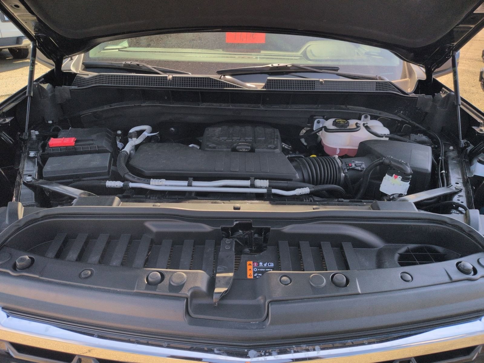 2025 Chevrolet Silverado 1500 LT - Photo 14