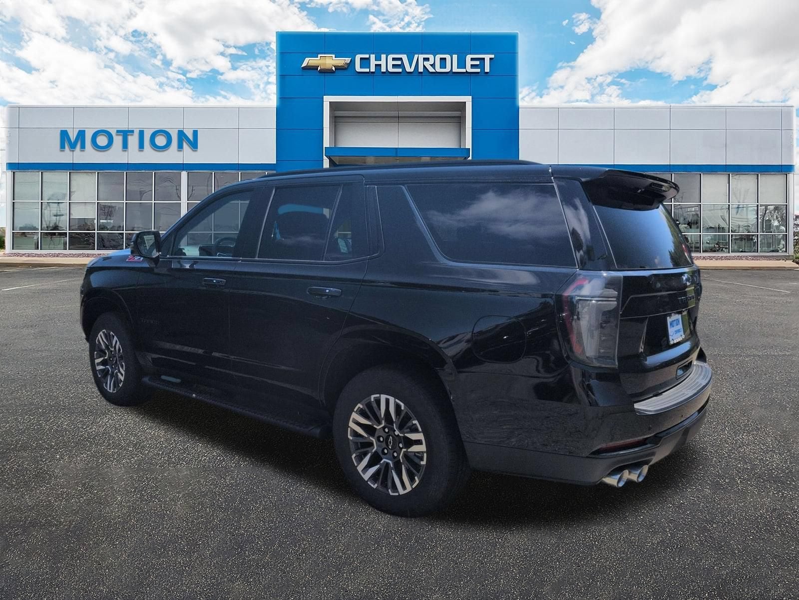 2026 Chevrolet Tahoe Z71 - Photo 7