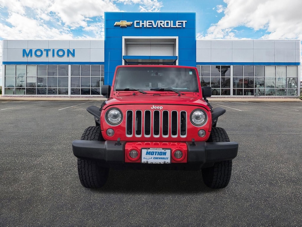 Used 2017 Jeep Wrangler Unlimited Sahara 4x4 SUV