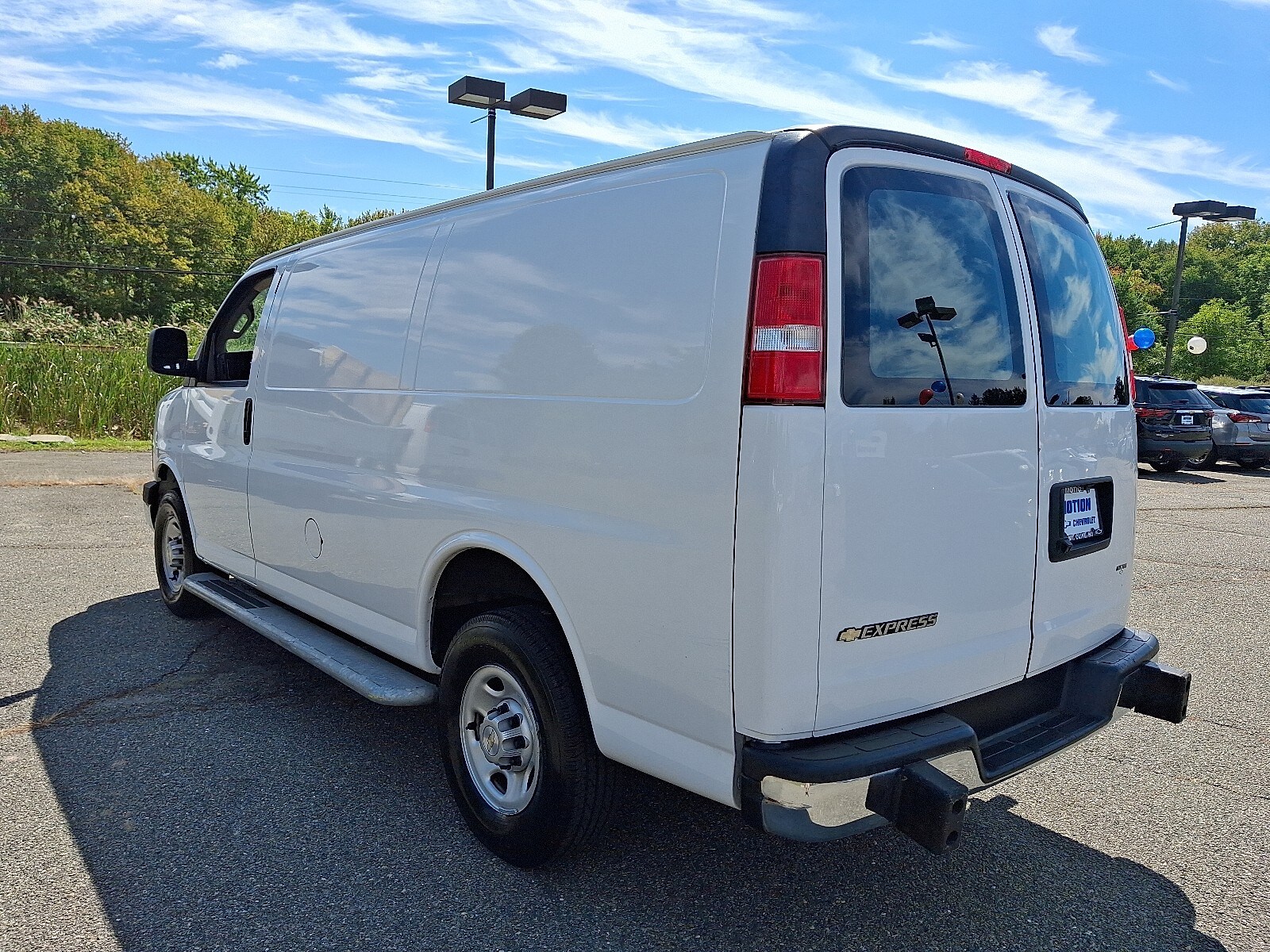 2023 Chevrolet Express Cargo Van 2500 photo 4