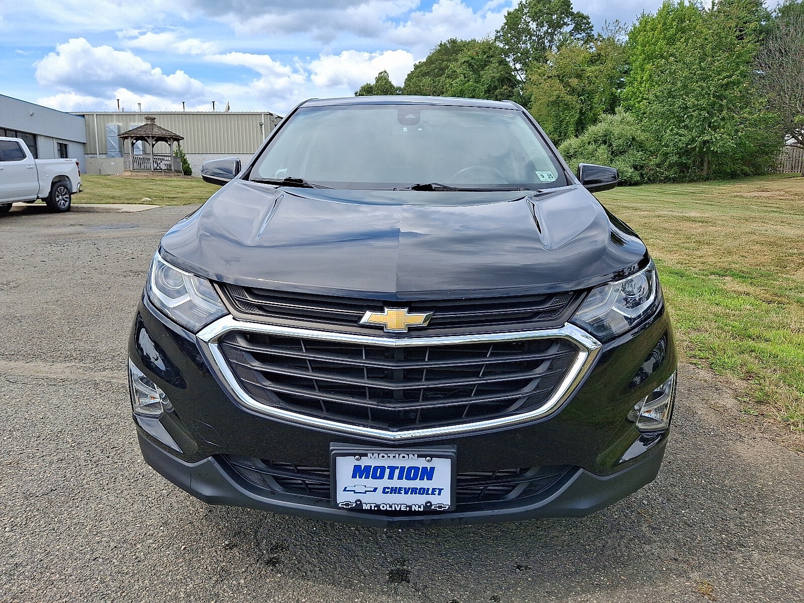 2020 Chevrolet Equinox LT photo 2