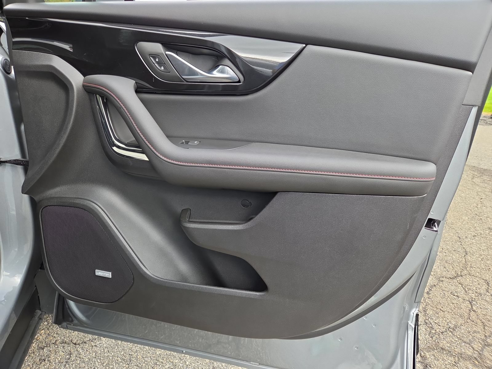 2025 Chevrolet Blazer RS - Photo 31