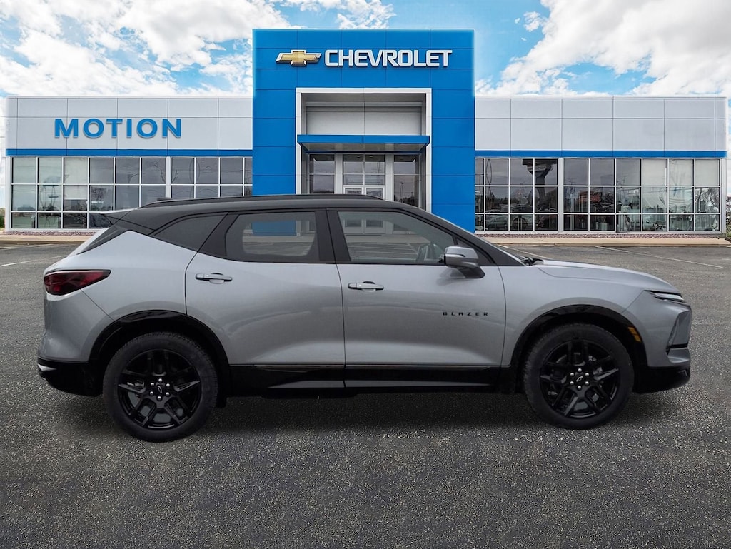 New 2025 Chevrolet Blazer RS SUV