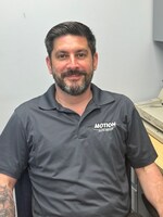 Staff member Orlando Sanchez from ID_2ef905