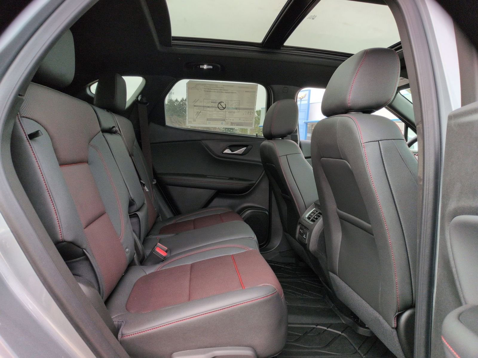 2025 Chevrolet Blazer RS - Photo 13