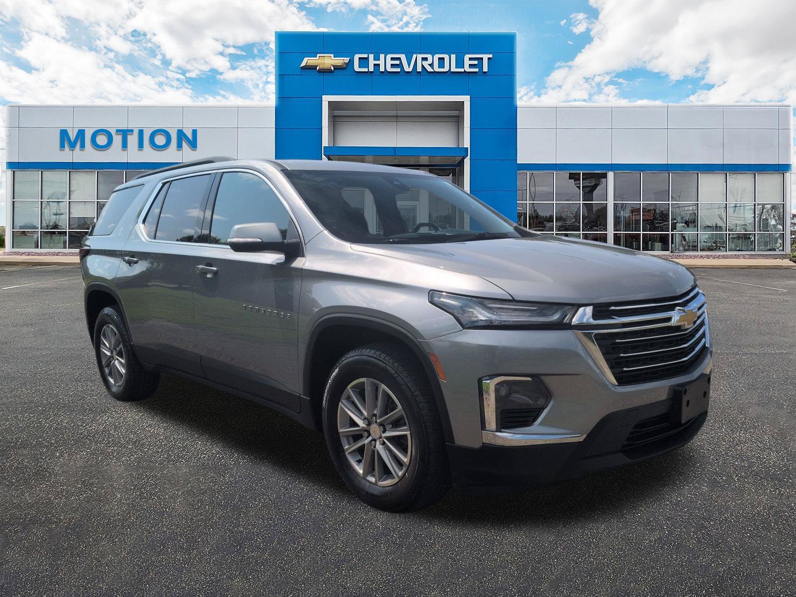 Used 2023 Chevrolet Traverse LT Cloth SUV