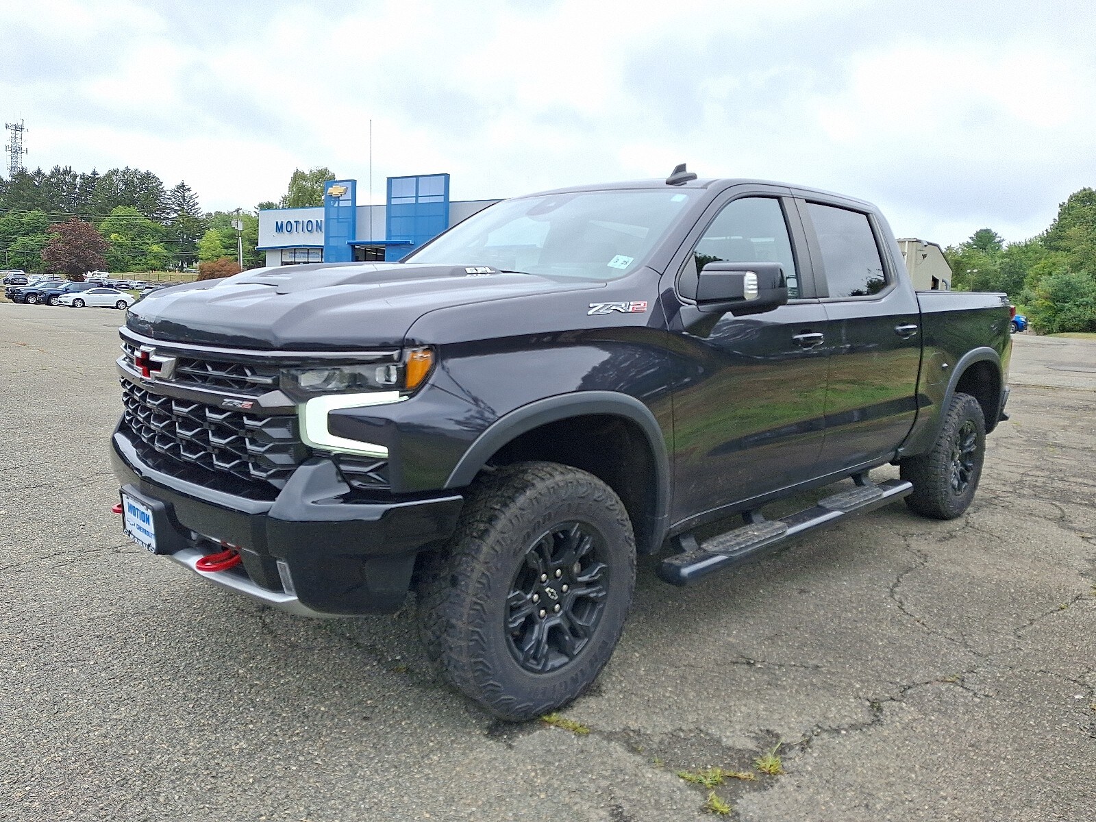 2023 Chevrolet Silverado 1500 ZR2 photo 3