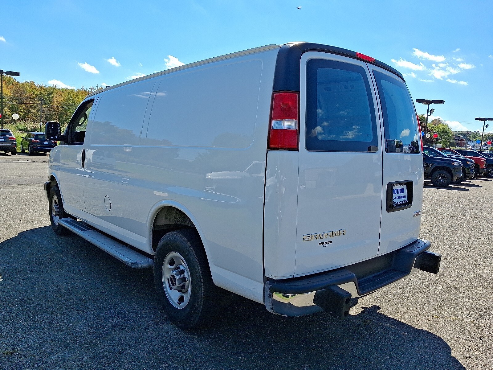 2023 Gmc Savana Cargo 2500 photo 4
