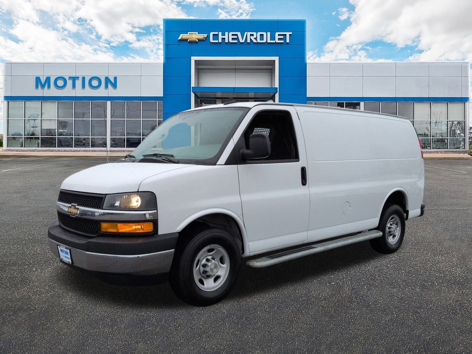 2024 Chevrolet Express 2500 Work Van HD's photo