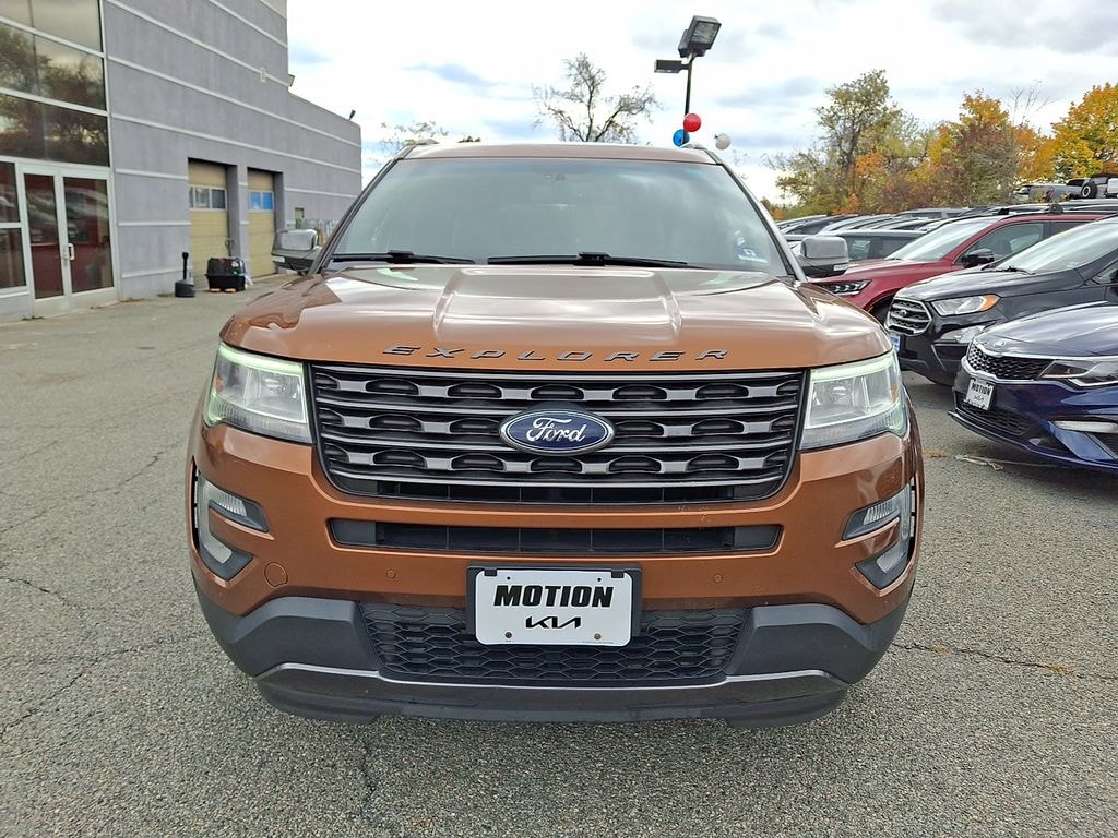 Used 2017 Ford Explorer XLT SUV