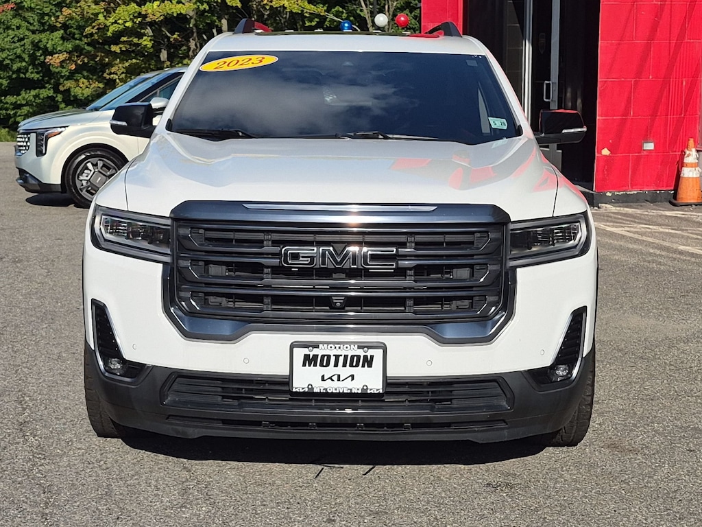 Used 2023 GMC Acadia AT4 SUV