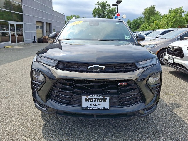 2022 Chevrolet Trailblazer RS photo 2