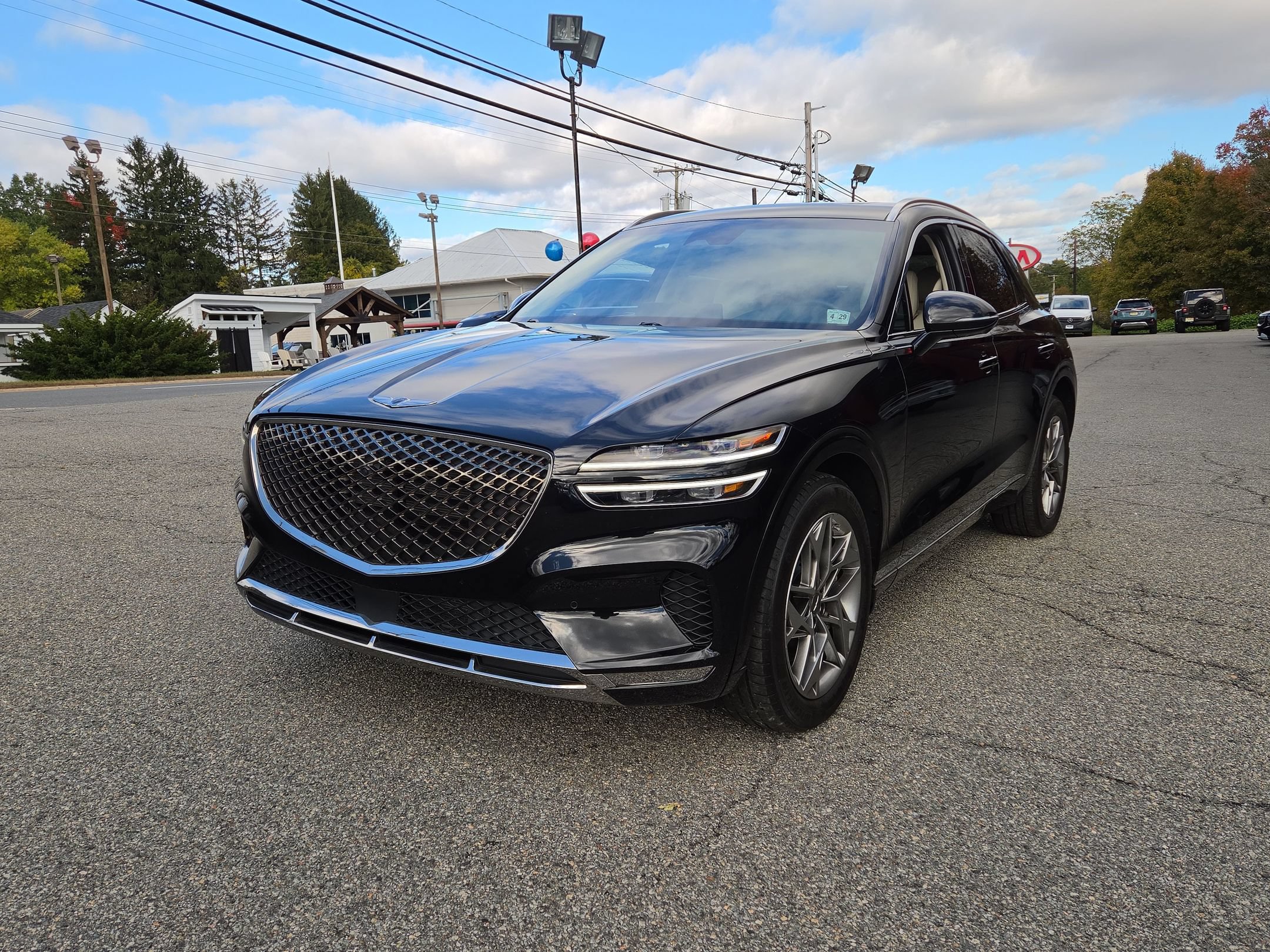 2024 GENESIS GV70 Standard
