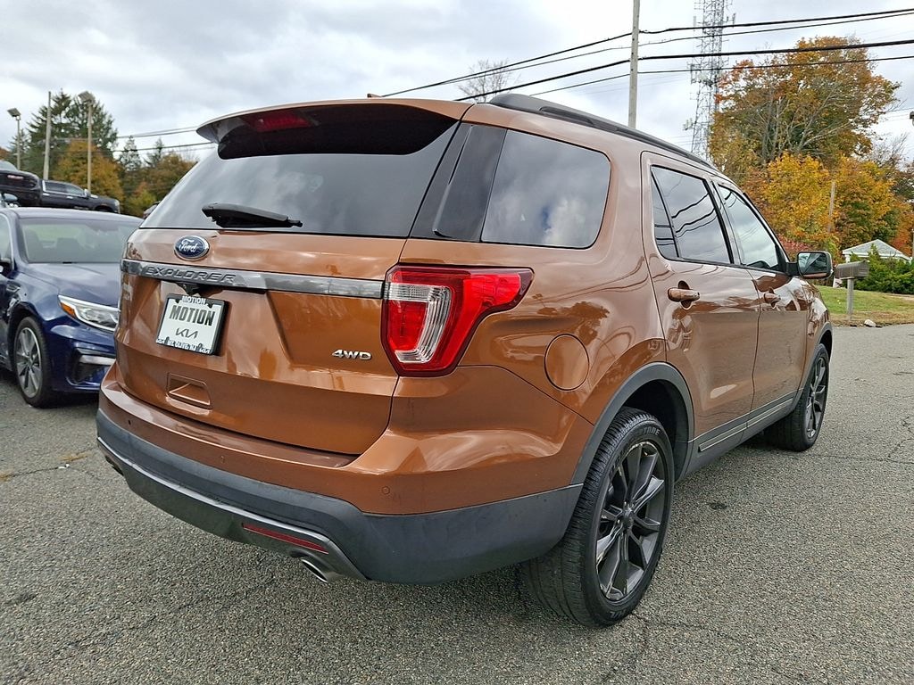 Used 2017 Ford Explorer XLT SUV