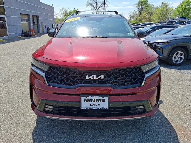 2022 Kia Sorento SX photo 2