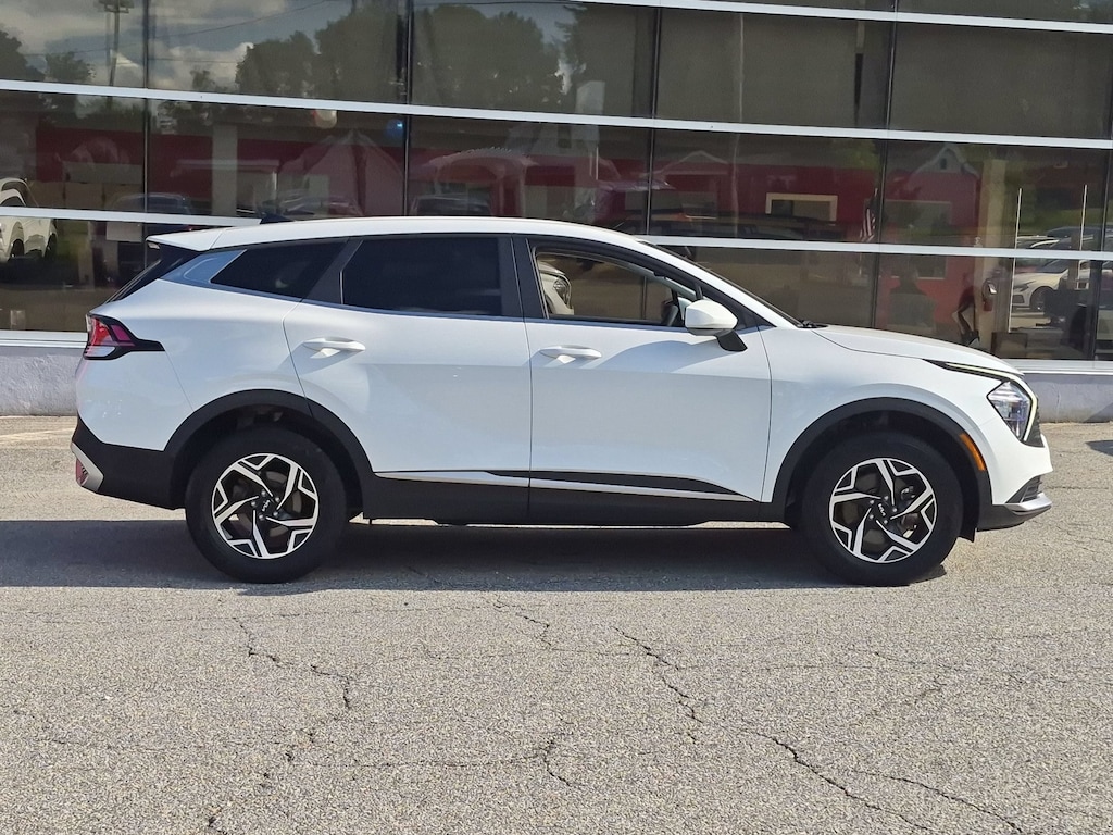 Used 2023 Kia Sportage LX SUV