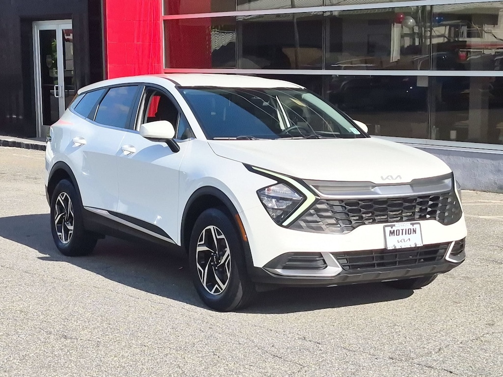 Used 2023 Kia Sportage LX SUV
