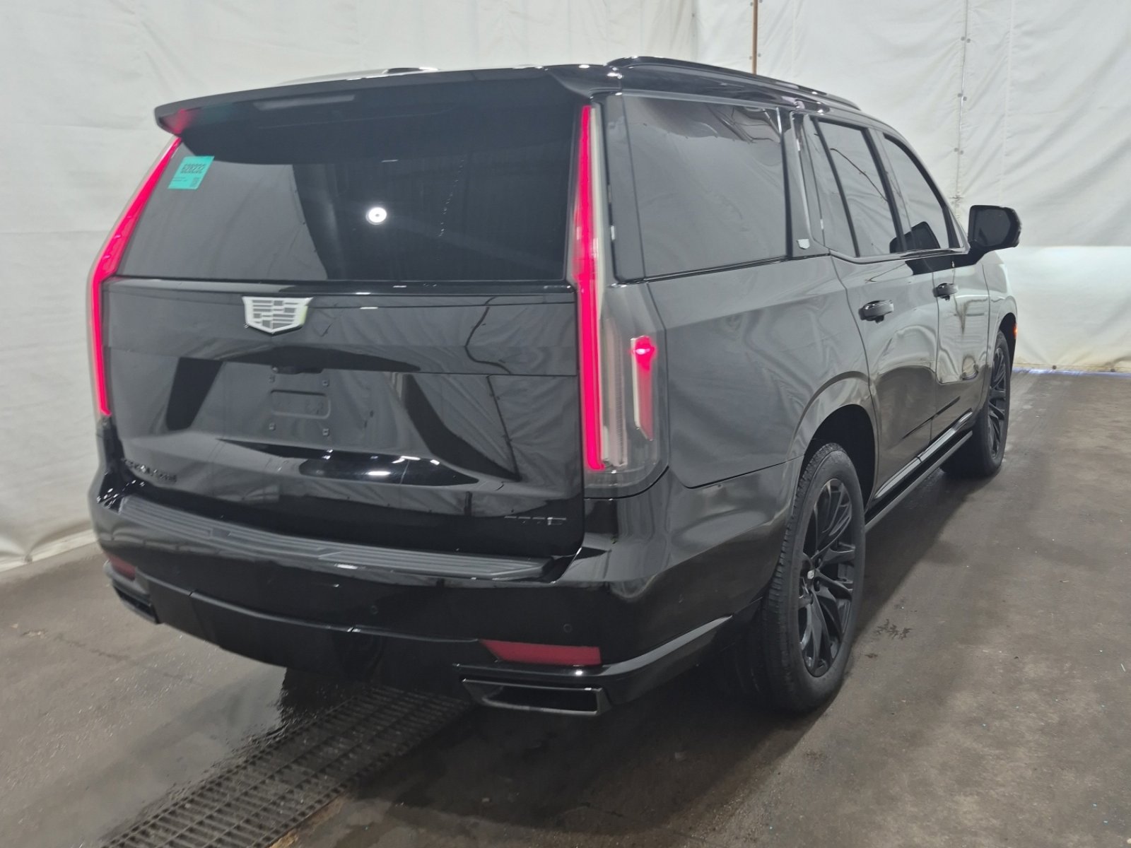 2024 Cadillac Escalade Sport Platinum photo 3