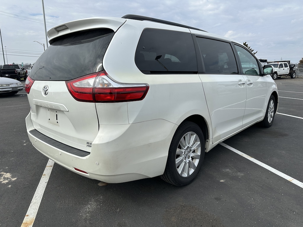 Used 2015 Toyota Sienna XLE Van