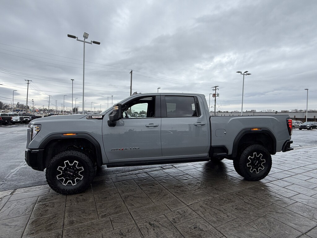 Used 2025 GMC Sierra 2500HD AT4X Truck Crew Cab