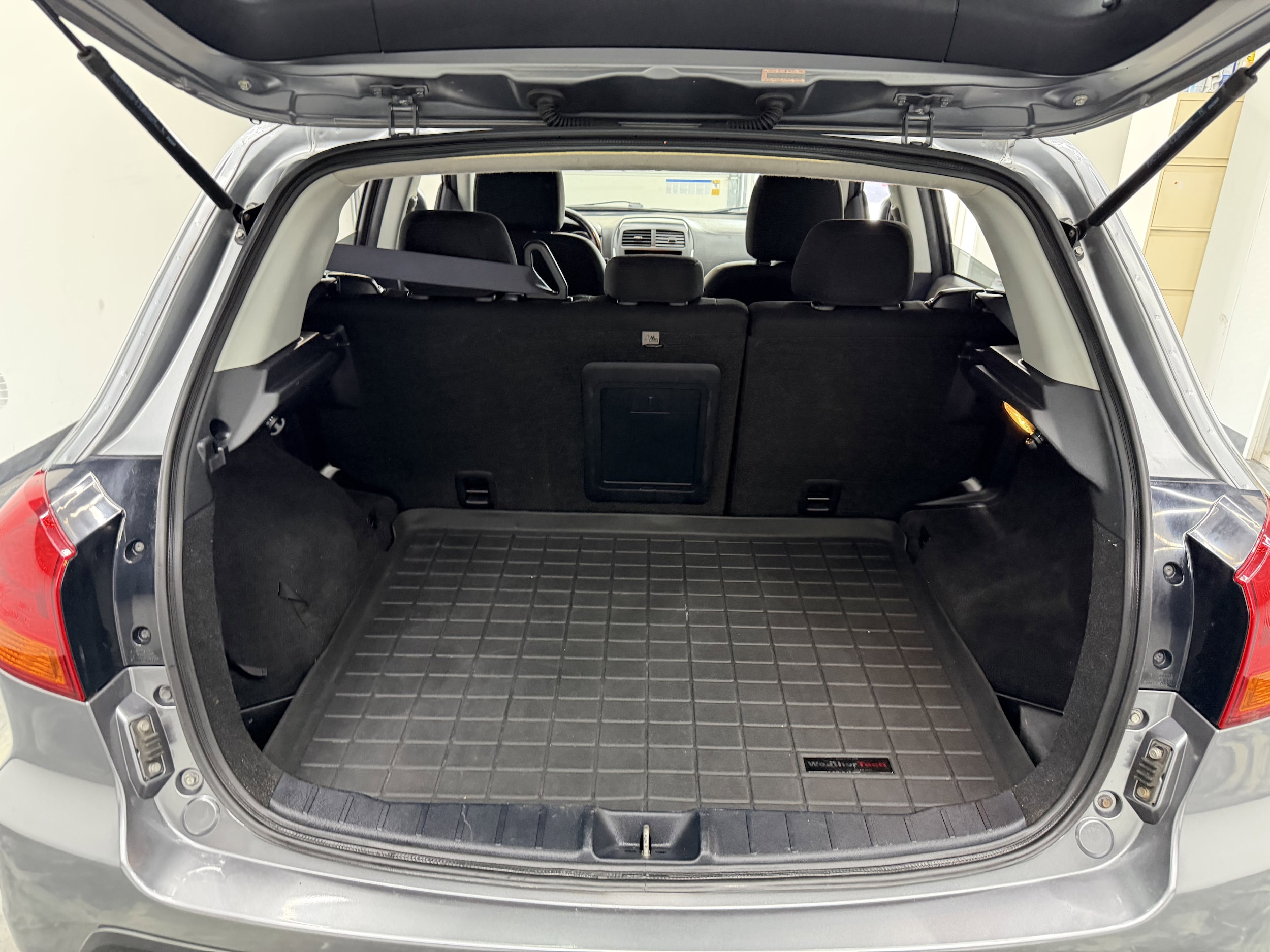 2011 Mitsubishi Outlander Sport SE - Photo 9