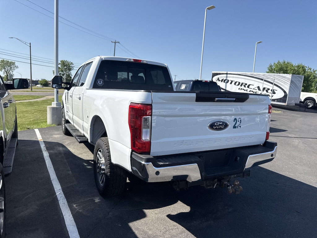 Used 2018 Ford Super Duty F-250 SRW LARIAT Truck Crew Cab