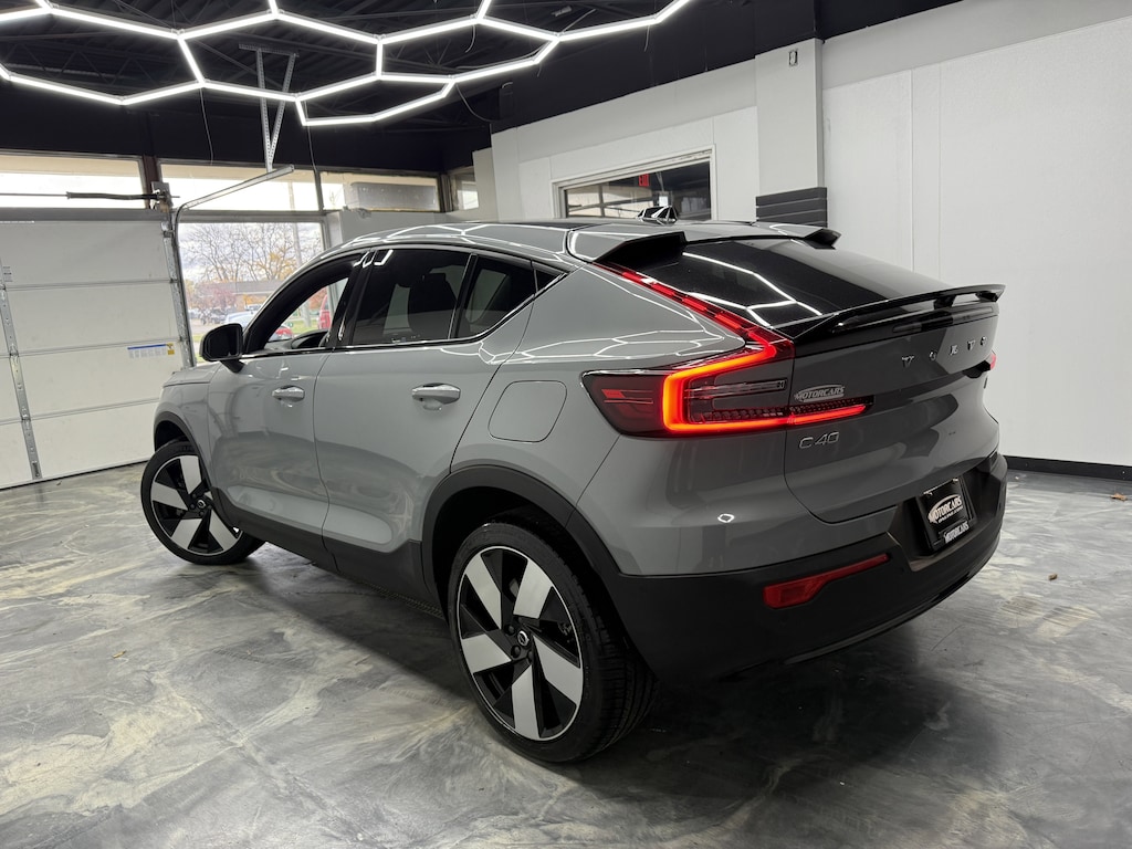 Used 2024 Volvo C40 Recharge Pure Electric Ultimate SUV