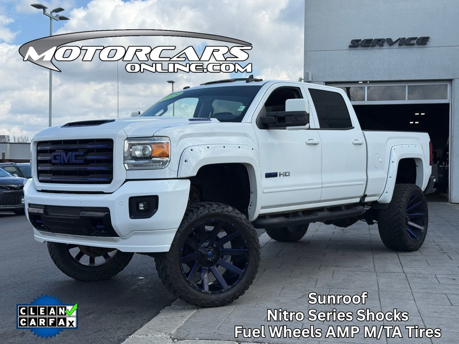 2019 GMC Sierra SLT 4x4 Crew Cab Standard Box's photo