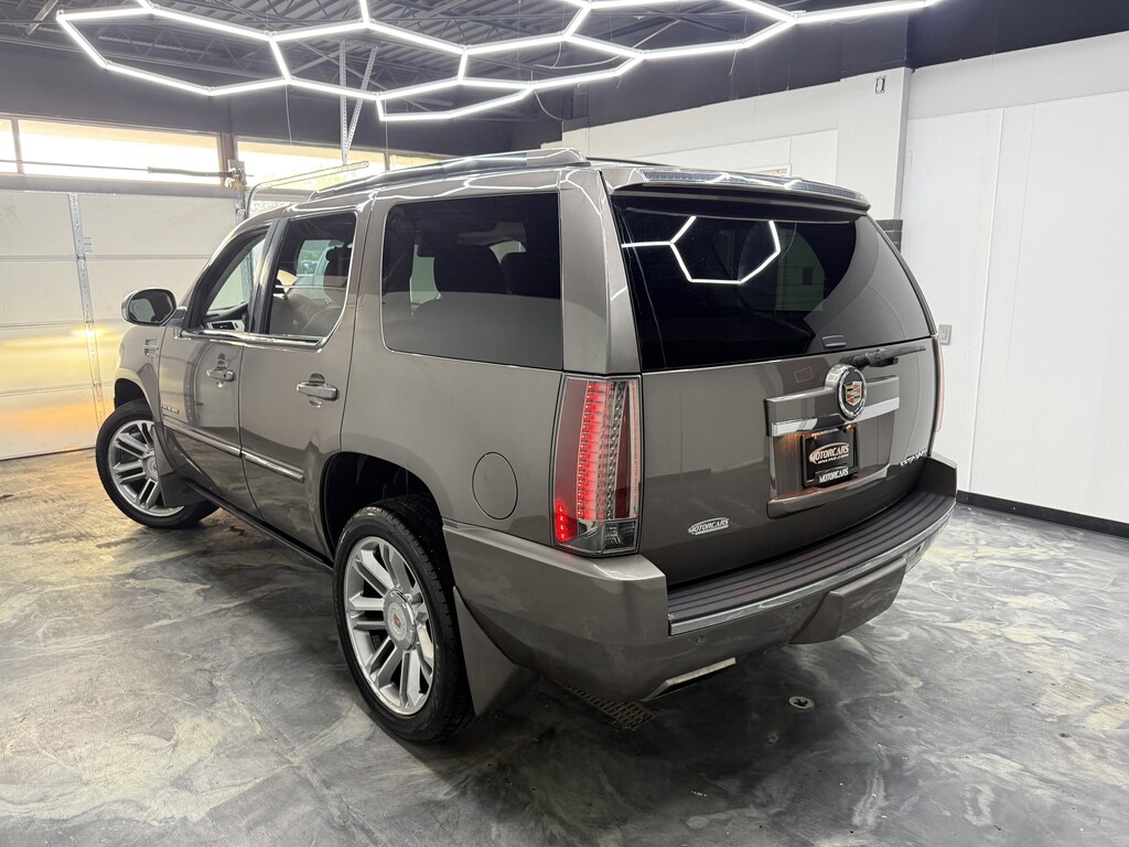 Used 2014 Cadillac Escalade Premium SUV