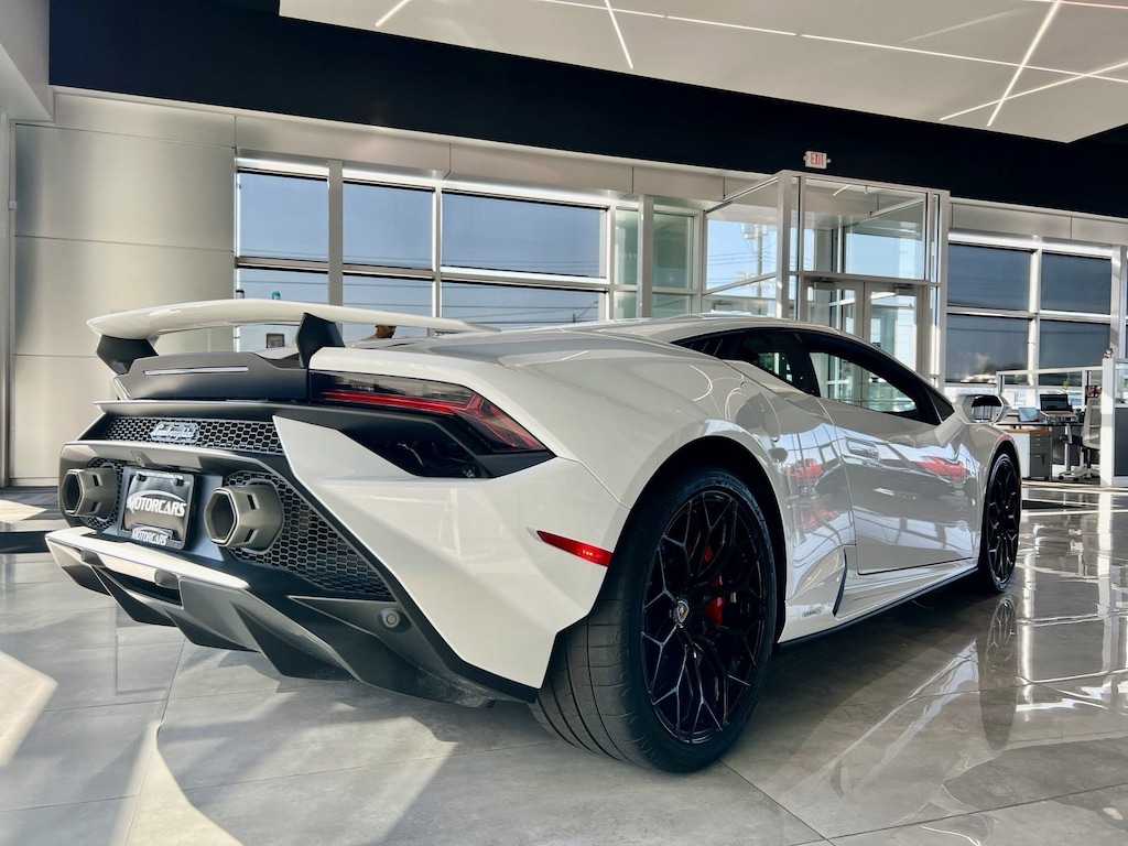 Used 2023 Huracan Tecnica For Sale at