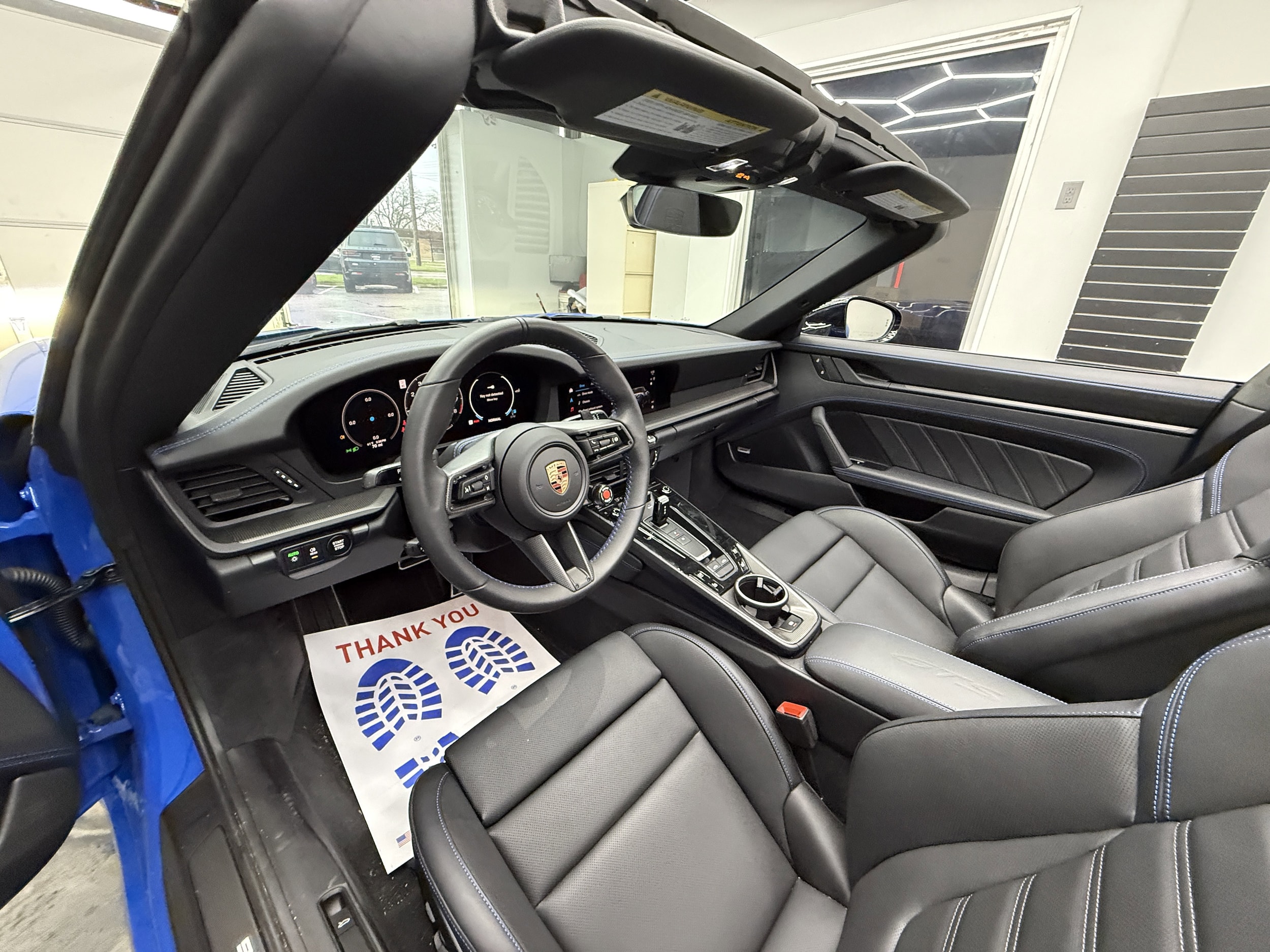 2026 Porsche 911 Targa GTS - Photo 13