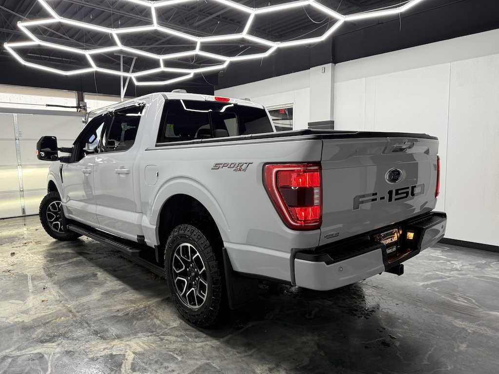 Used 2022 Ford F-150 XLT Truck SuperCrew Cab