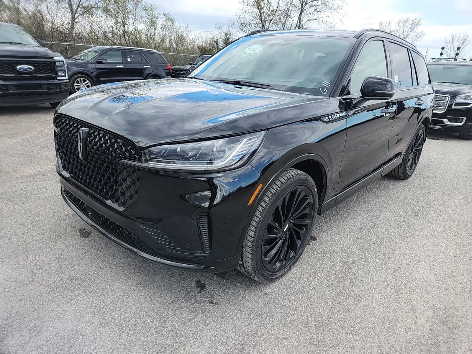 2026 Lincoln Aviator Reserve AWD's photo
