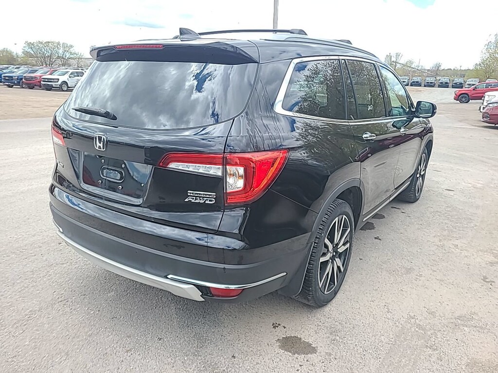 Used 2019 Honda Pilot Touring 7-Passenger SUV