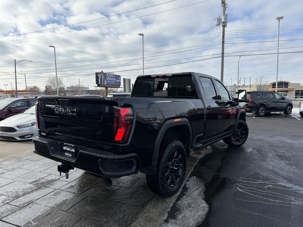 Used 2024 GMC Sierra 2500HD AT4 Truck Crew Cab