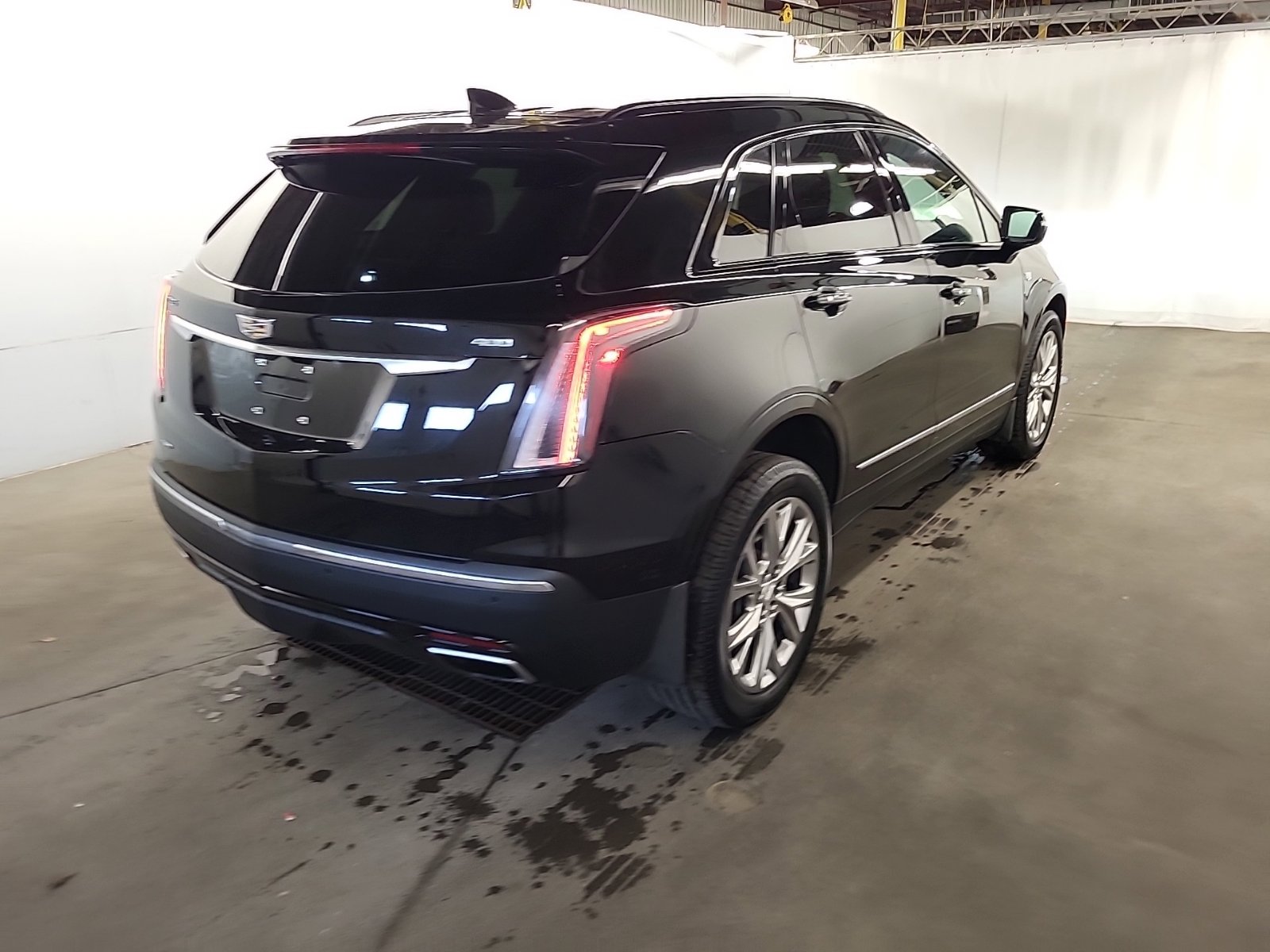 2020 Cadillac XT5 Sport photo 3
