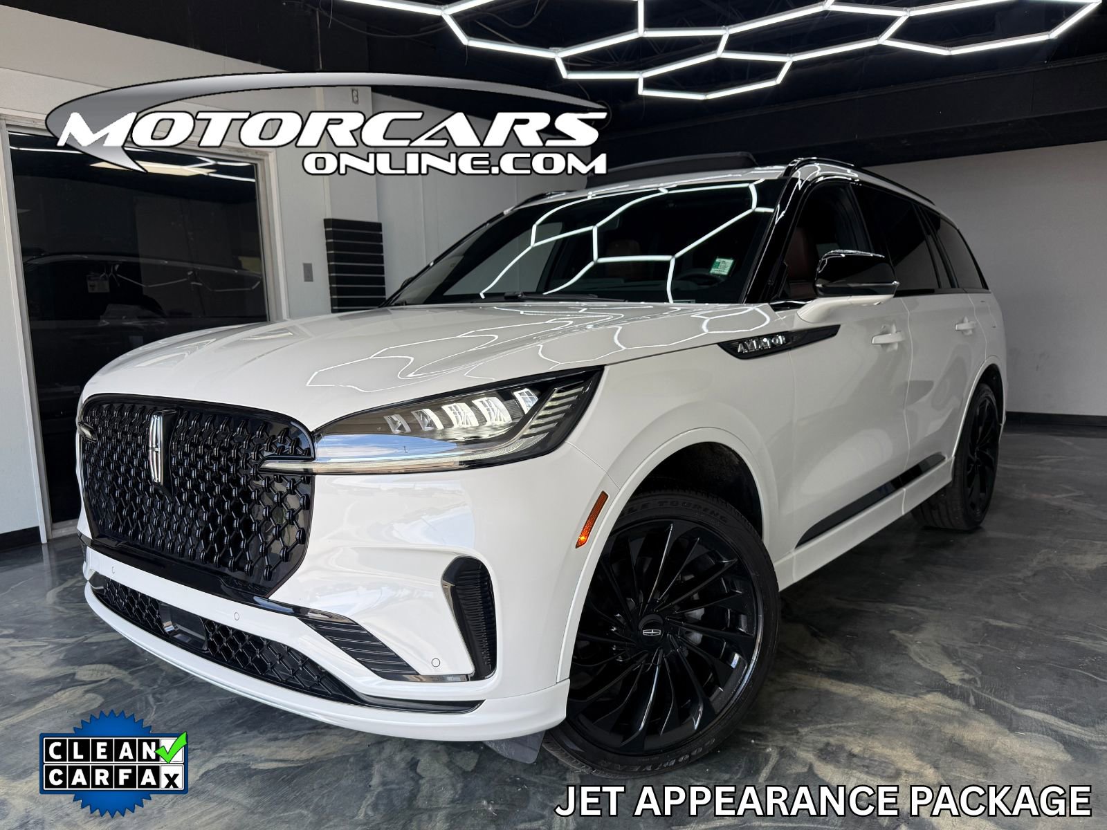 2026 Lincoln Aviator Reserve AWD's photo