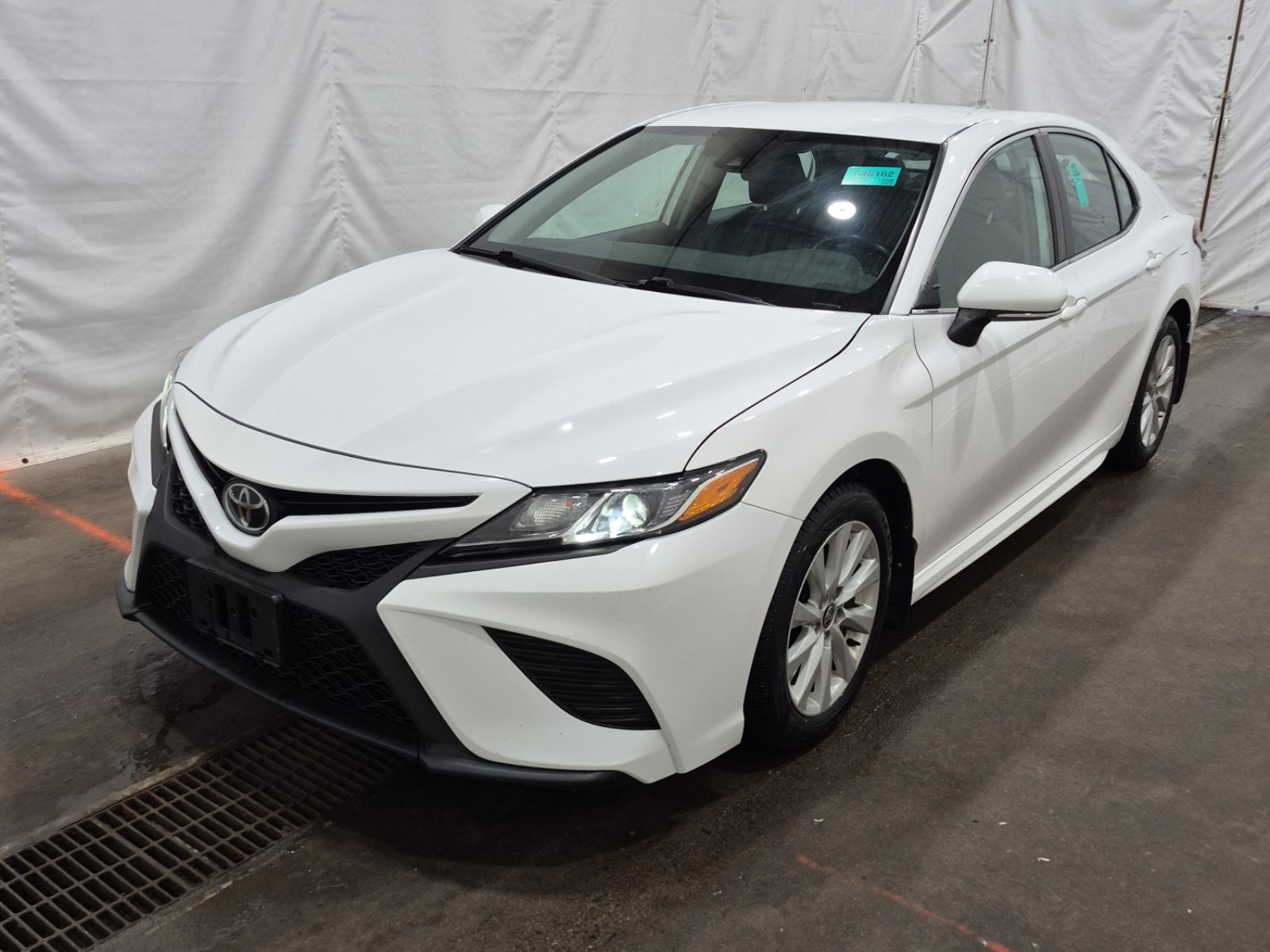 2020 Toyota Camry 2.5 Auto SE's photo