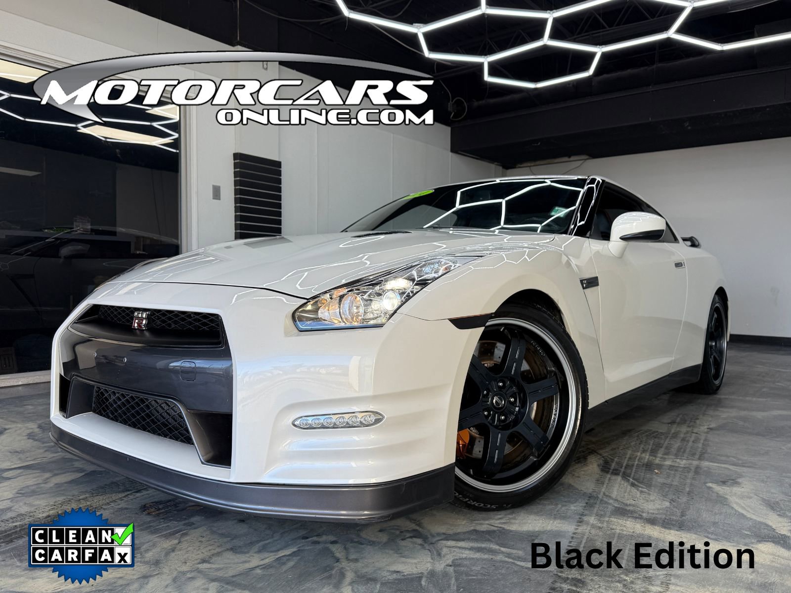 2014 Nissan GT-R Black Edition's photo