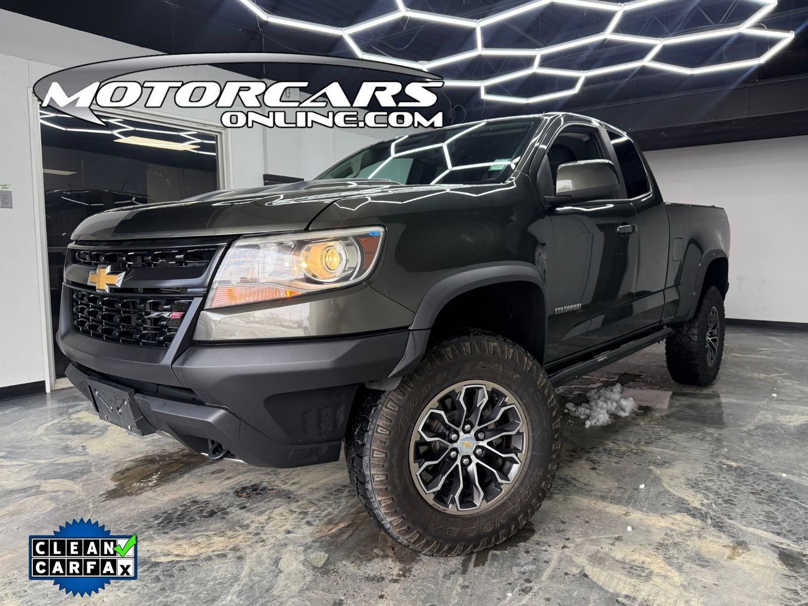 2017 Chevrolet Colorado ZR2's photo