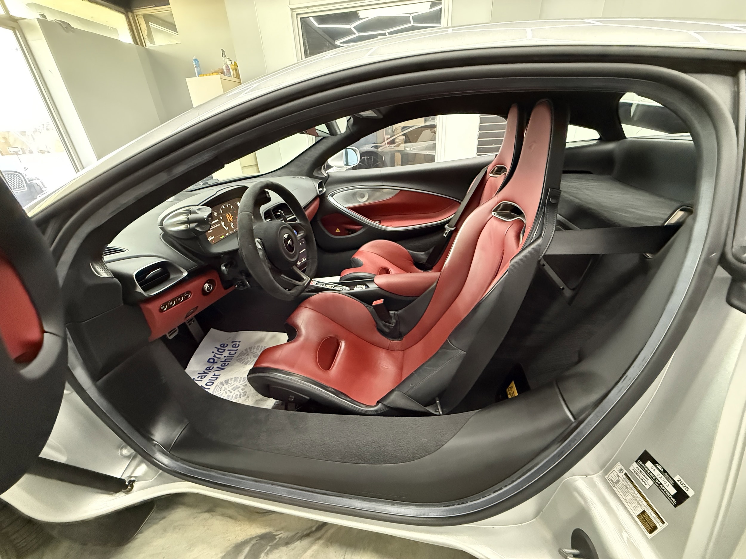 2023 McLaren Artura TechLux - Photo 21