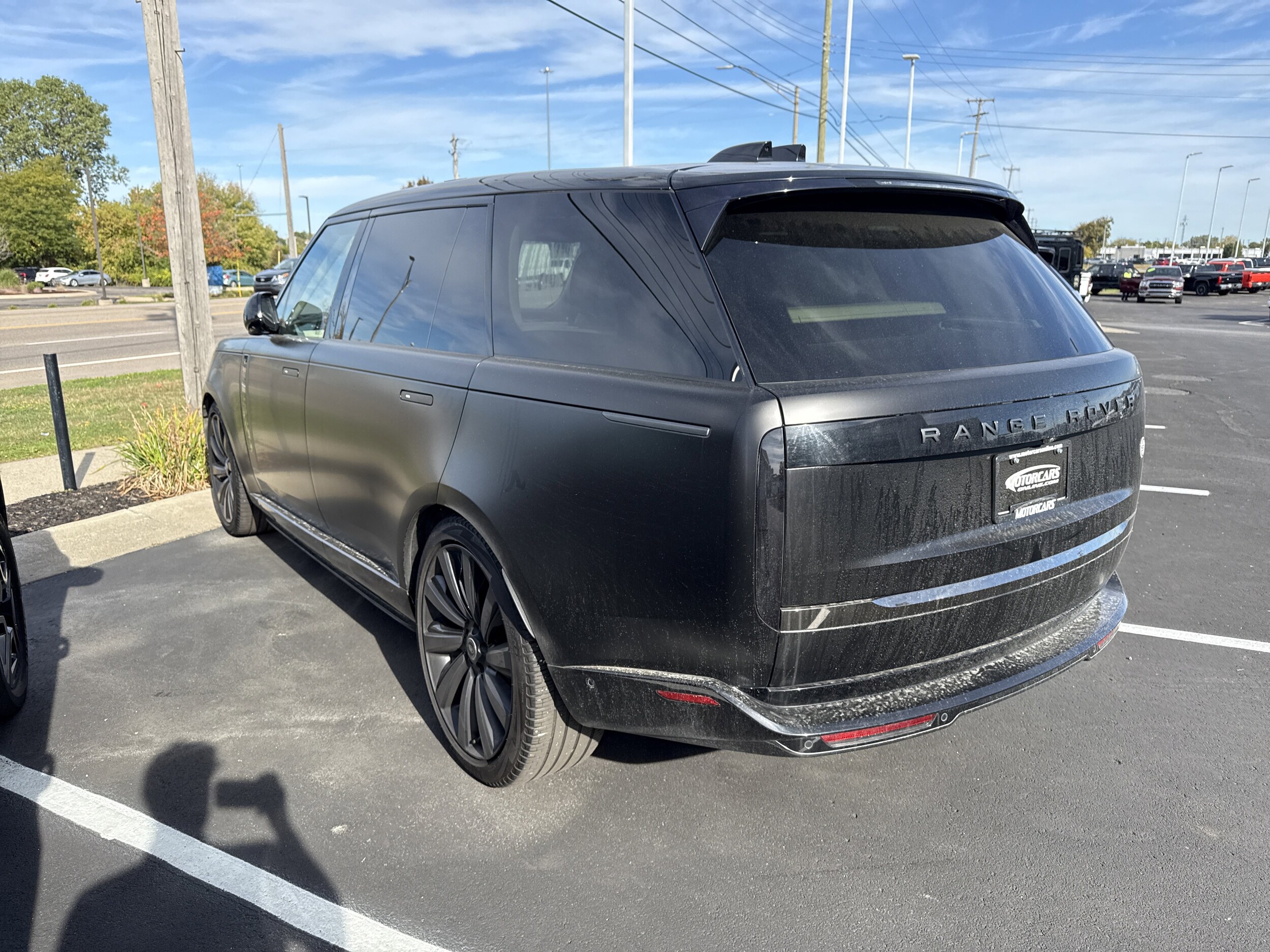 2023 Land Rover Range Rover SV photo 2