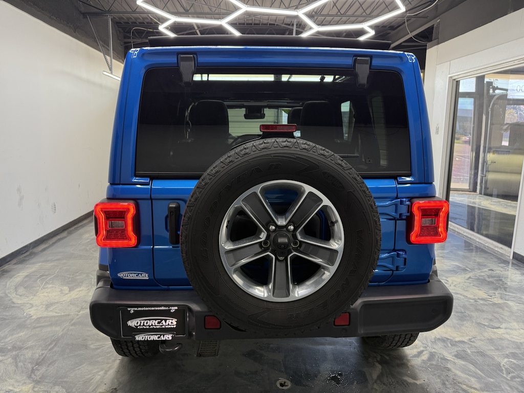Used 2022 Jeep Wrangler Unlimited Sahara Altitude SUV