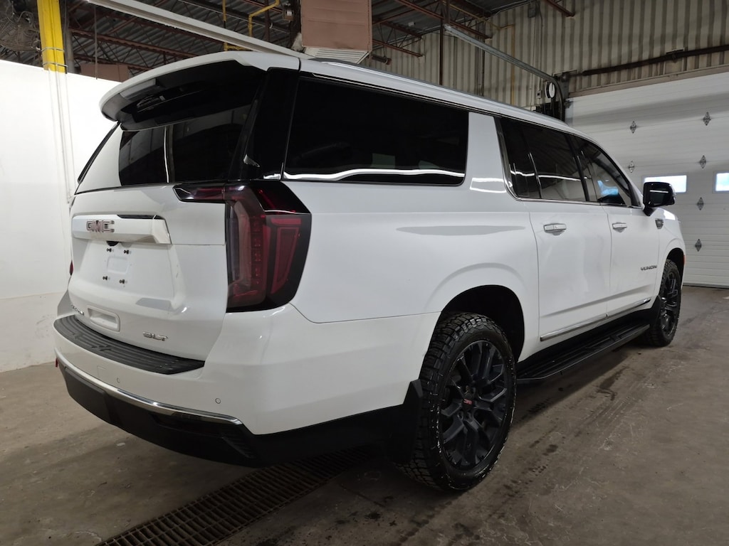 Used 2023 GMC Yukon XL SLT SUV