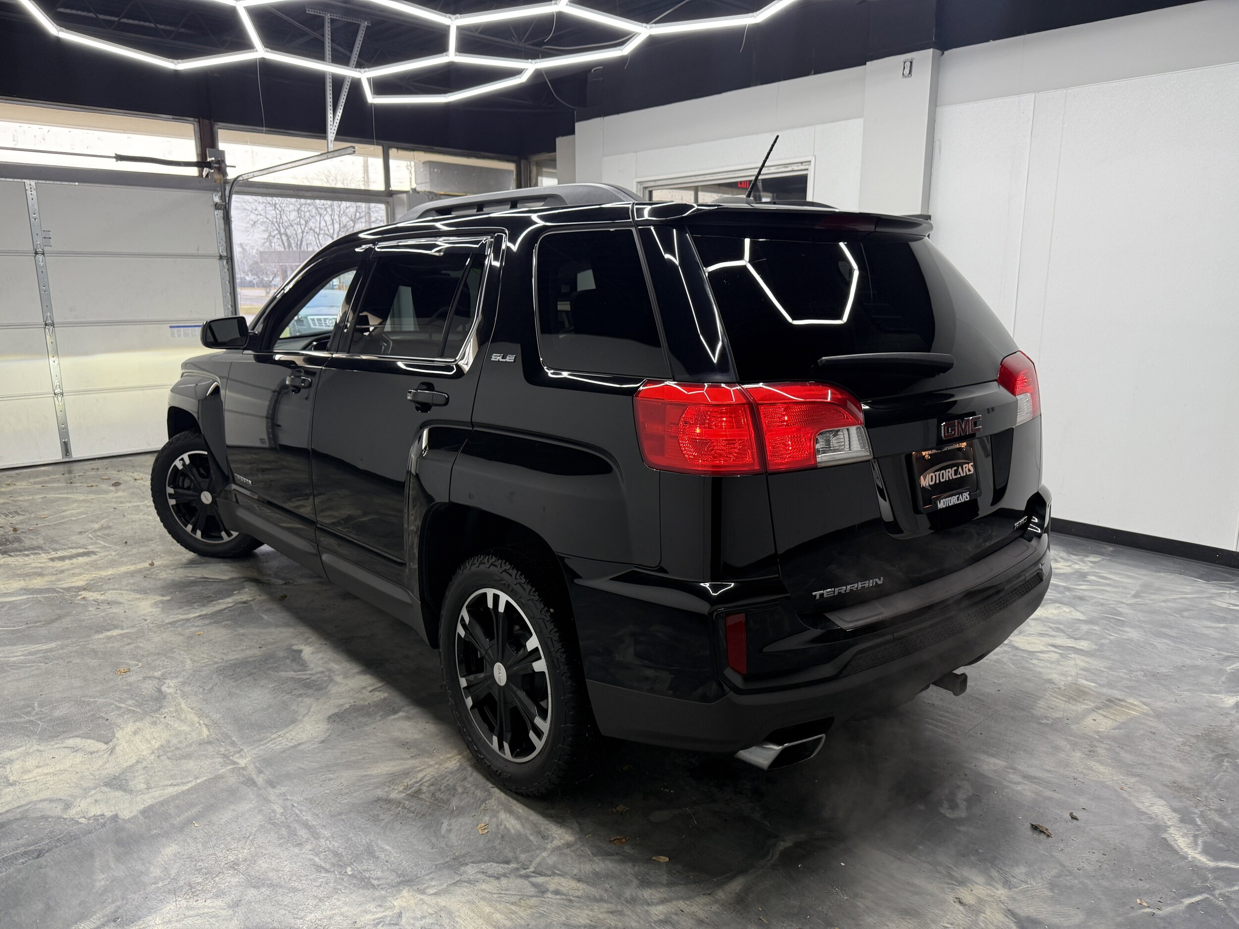 2017 Gmc Terrain SLE photo 2