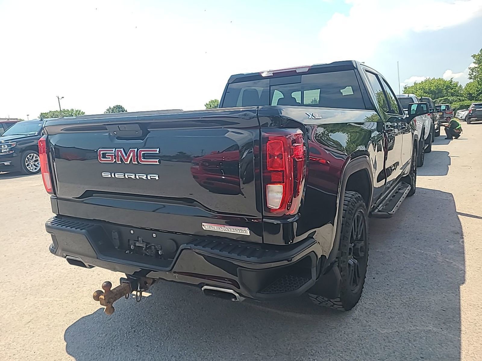 2019 Gmc Sierra 1500 Elevation photo 3