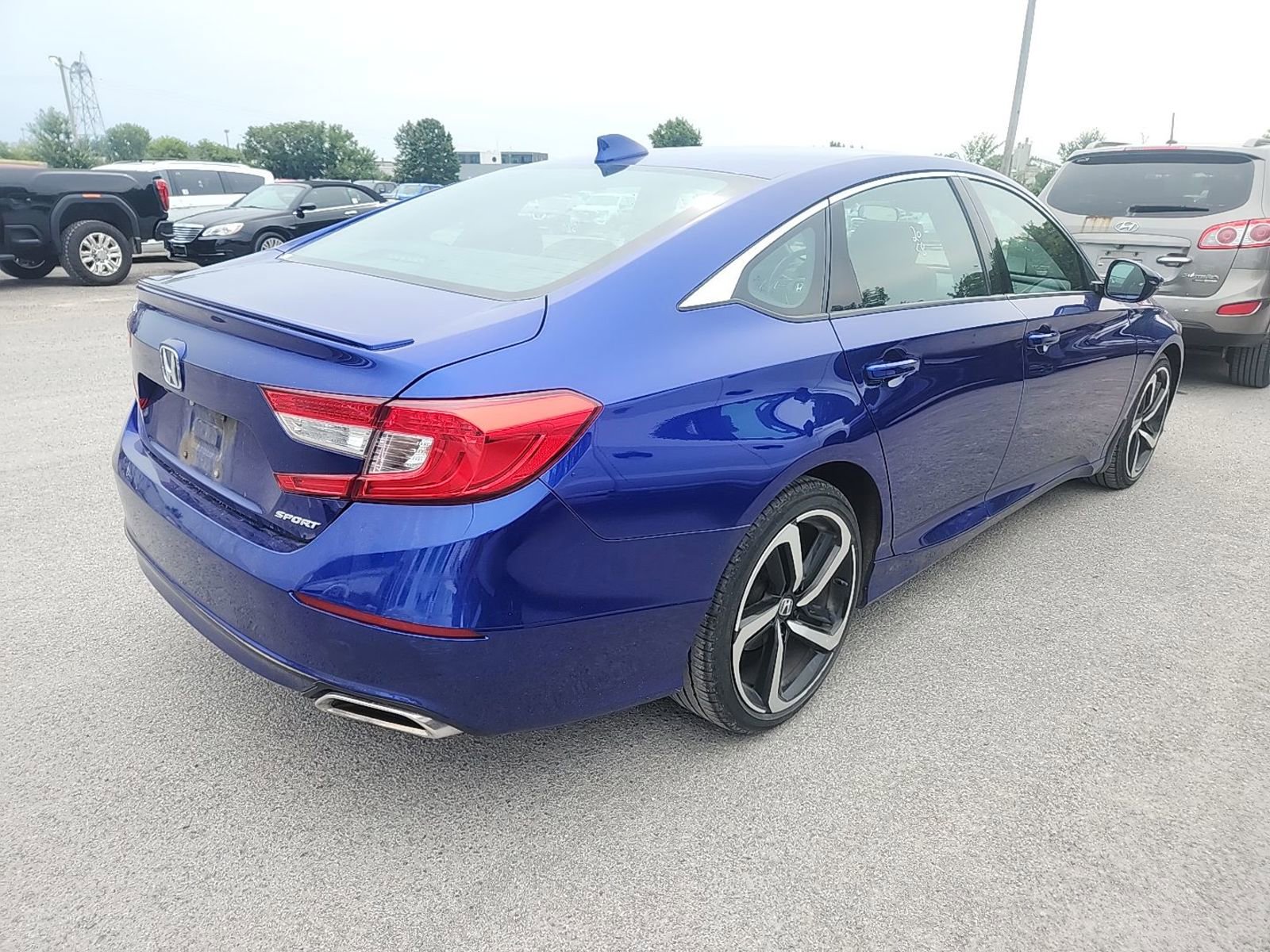 2020 Honda Accord Sport photo 3