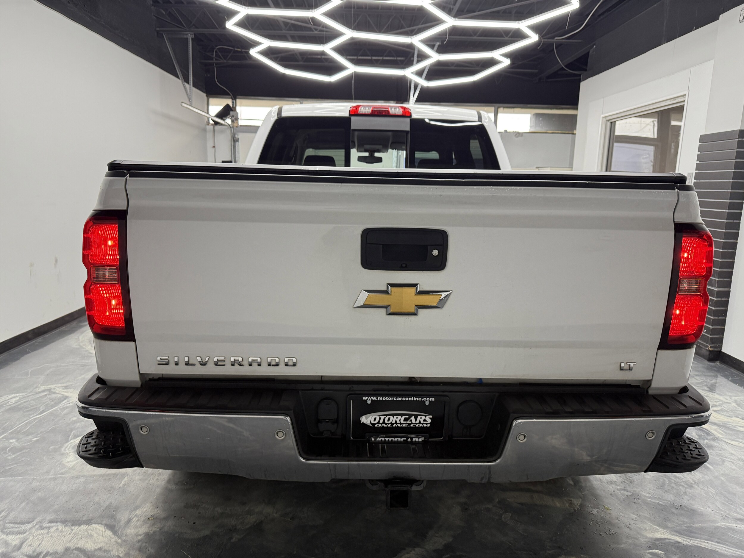 2015 Chevrolet Silverado 1500 LT photo 3