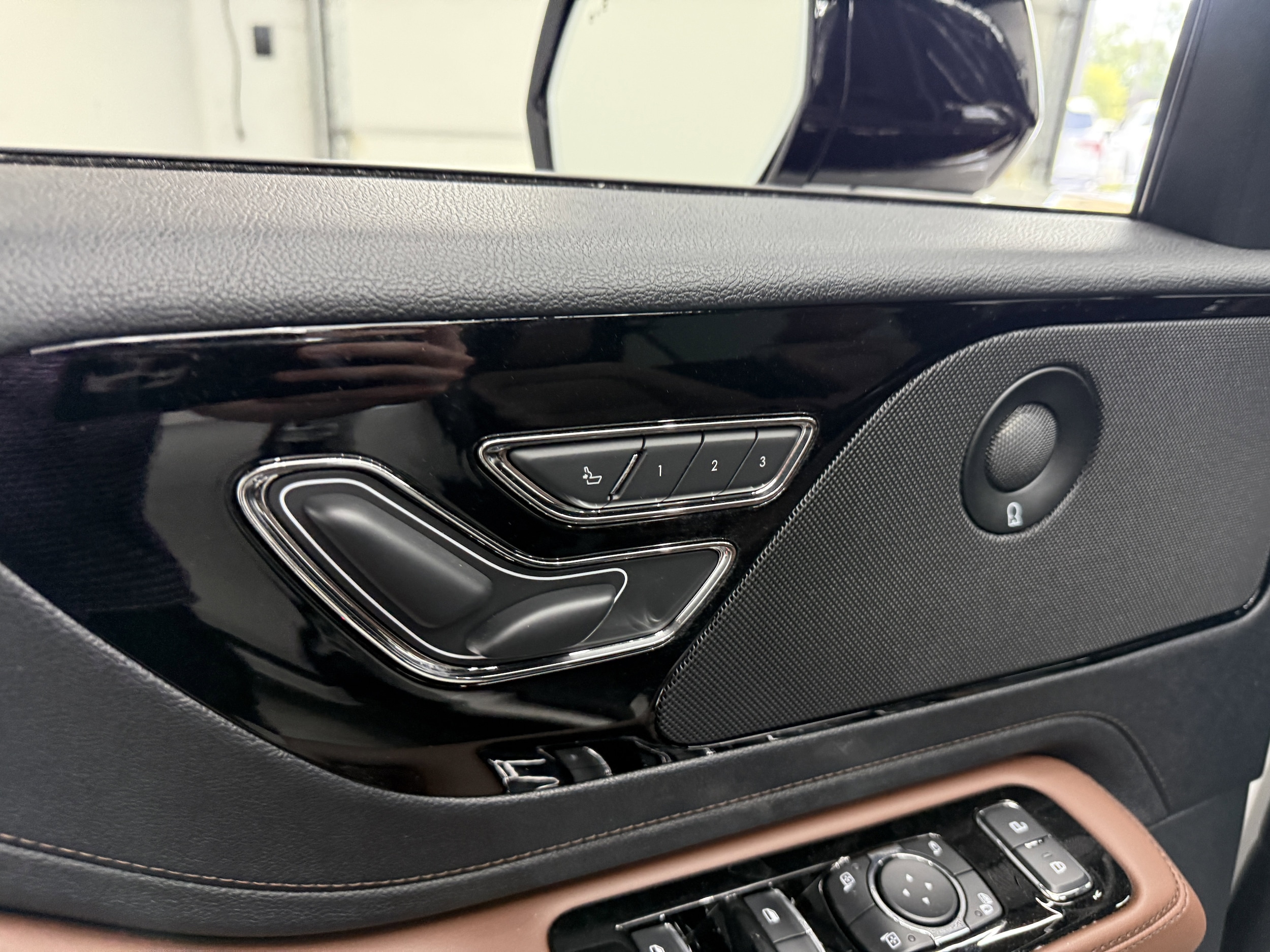 2026 Lincoln Aviator Reserve - Photo 10